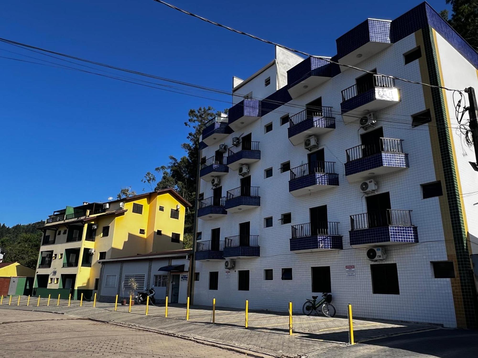 Flats E Apartamentos Temporada Mar Brasil Ubatuba Exterior photo
